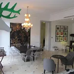 Alojamento de Acomodação e Pequeno-almoço Lapa 82 Lisboa
