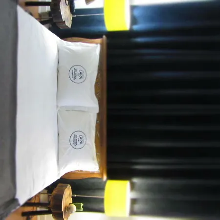 ベッド・アンド・ブレックファスト Lapa 82 リスボン