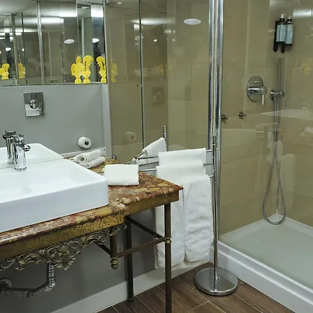 Bed & Breakfast Lapa 82 Lissabon