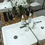 Lapa 82 Bed and breakfast