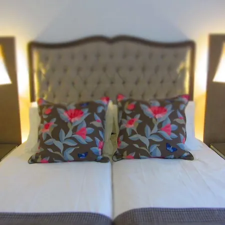 Lapa 82 Bed & Breakfast Lisbona